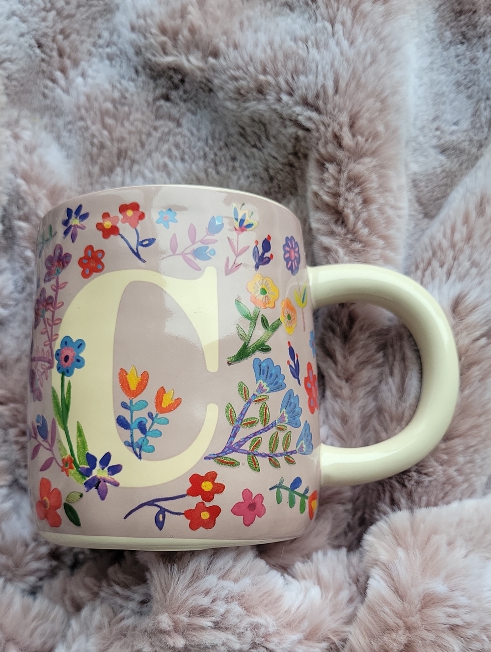 Natural Life Floral Monogram 'C' Ceramic Mug in Pastel Lilac